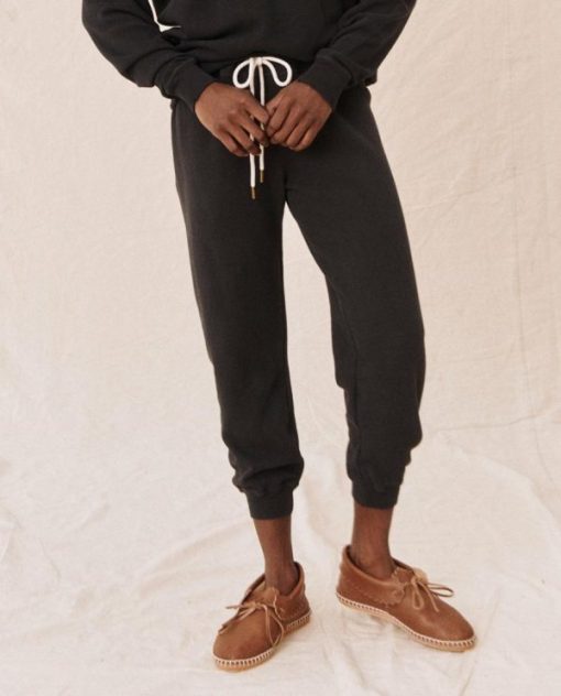 Getoutfit.shop2076633f98 1