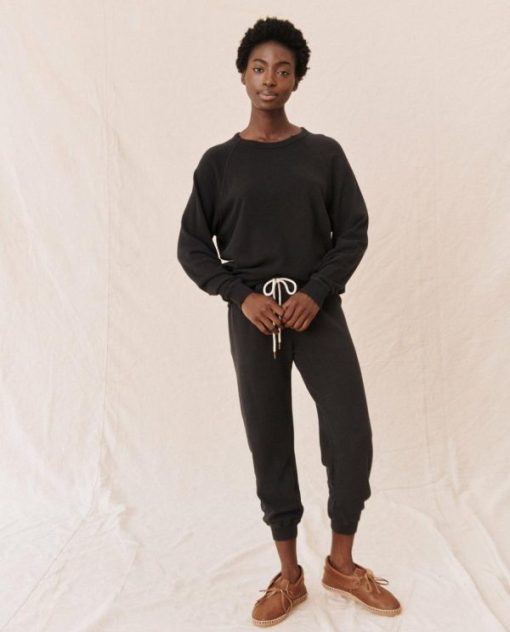 Getoutfit.shop2076633f98 3