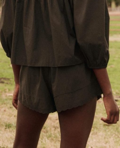Getoutfit.shop42321c1902 2