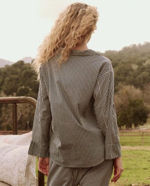 Getoutfit.shop613e9d788c 2