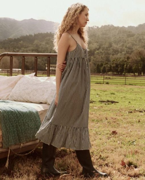 Getoutfit.shop63b3990892 3