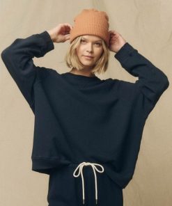 Getoutfit.shop6bf35df9fa 1