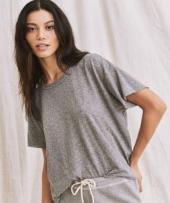 Getoutfit.shop9c4fe5b13c 1