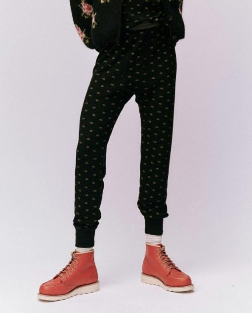 Getoutfit.shopa1cfd02439 1